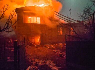 House in Izium after a drone attack, Kharkiv Oblast, 15 March 2025. Photo: Kharkiv Emergency Service.