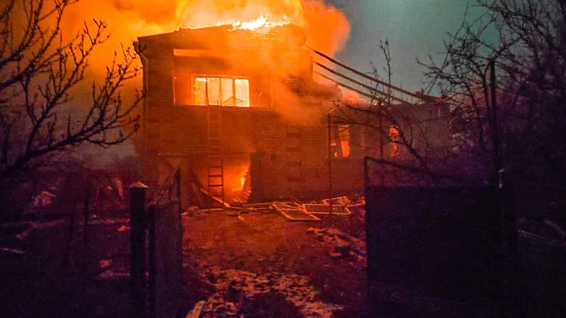 House in Izium after a drone attack, Kharkiv Oblast, 15 March 2025. Photo: Kharkiv Emergency Service.