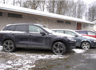 The Latvian government donates 31 vehicles previously confiscated from drunk drivers to Ukraine, used for humanitarian and defense needs.