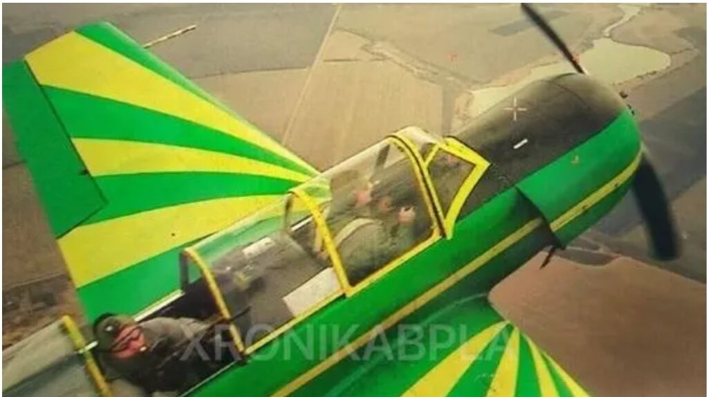 Forbes: Ukraine’s canary-yellow vintage Yak-52 is hunting Russian drones like it’s World War I again