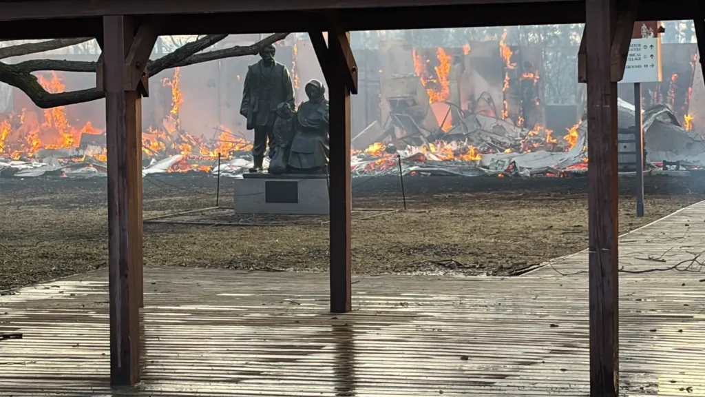 fire in museum un canada
