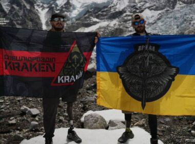 Ukrainian war veterans of military intelligence, Ivan Tarn (right) and Oleksandr Dashko (left), climbed the Everest base camp at 5,280 meters on prosthetics to raise fund for phantom pain treatment.