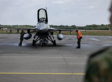 Netherlands delivers final F-16s to Ukraine, completing 24-jet donation program.
