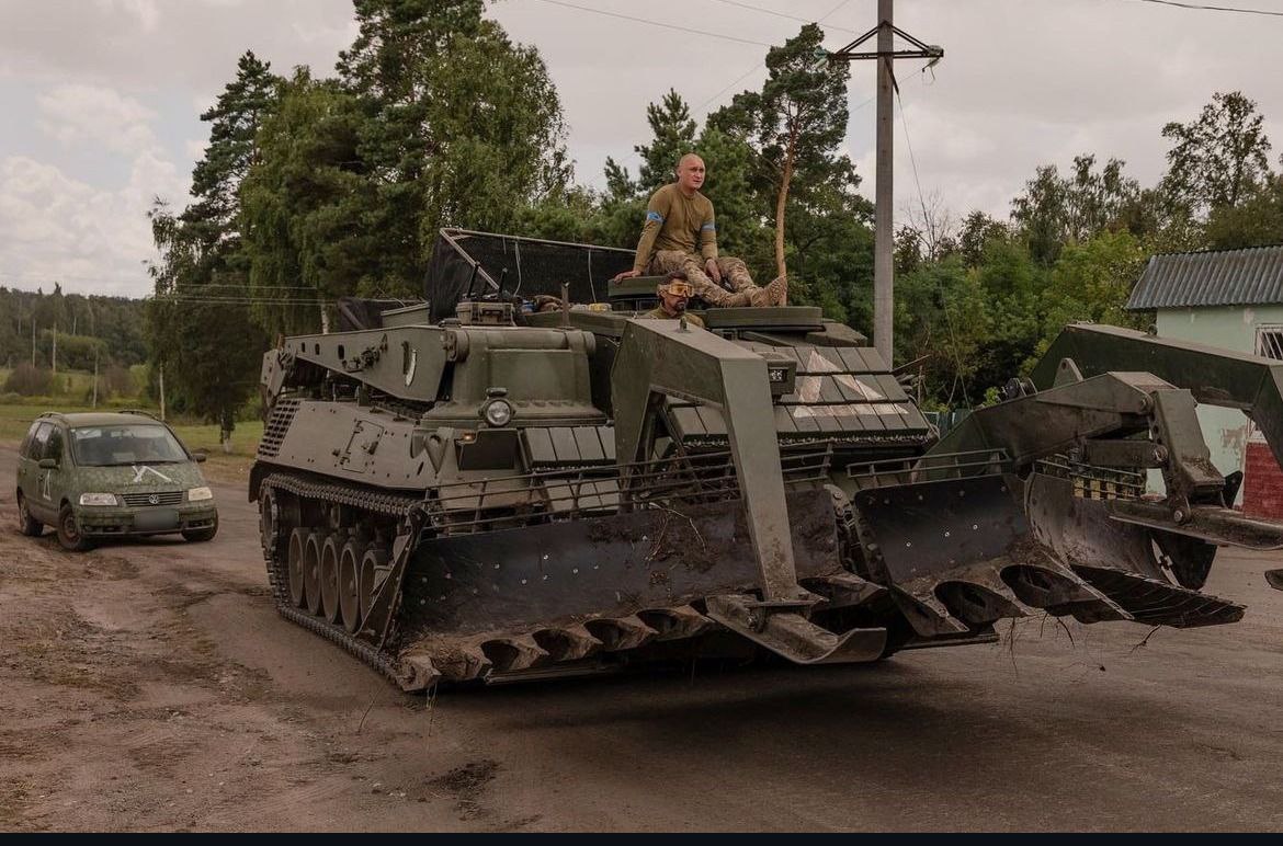 A Ukrainian breaching vehicle in Kursk.
