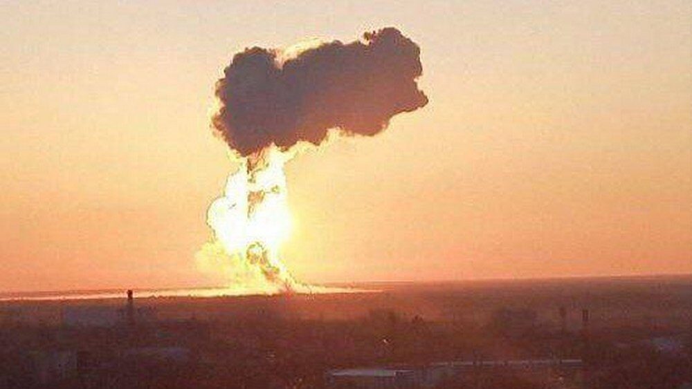 Ukrainian drone strike on Russian oil infrastructure causes massive explosion