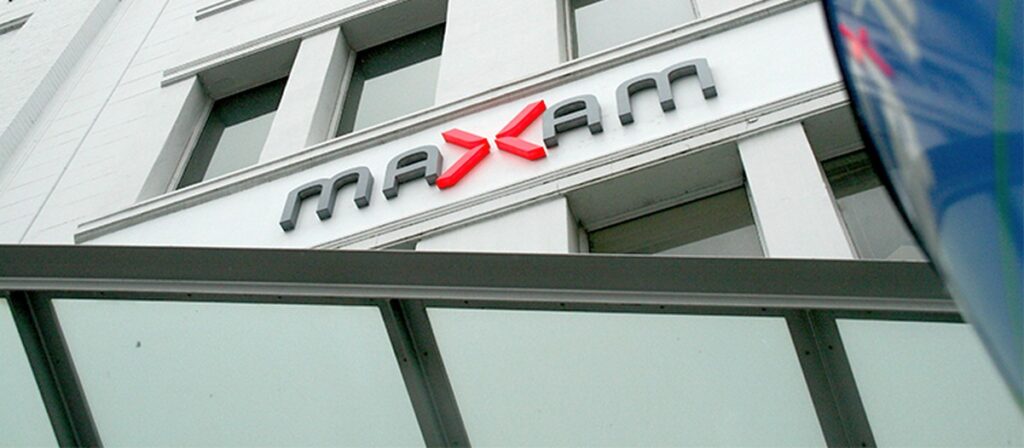 spanish explosives firm maxam linked russian arms supply chain report says maxamcorpcom spain leaked documents reveal produced used arms-related mining operations insider company one world’s largest manufacturers continued producing exporting