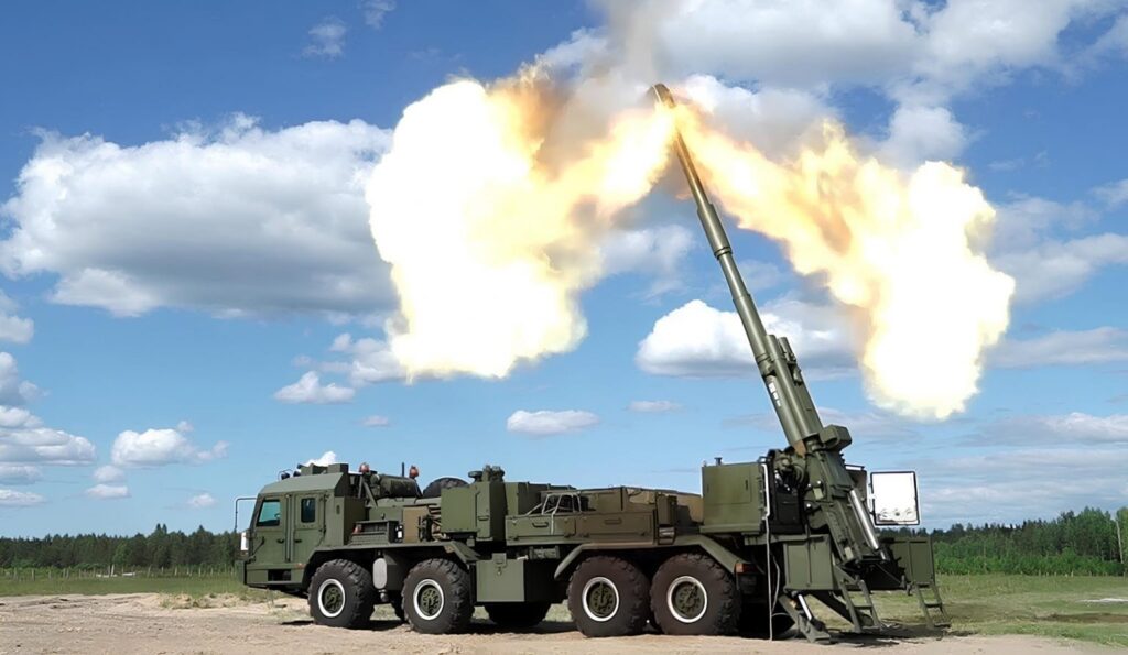 ukrainian fpv destroys russia's state-of-the-art malva self-propelled howitzer (video) 2s43 152 mm russian gun mounted 8x8 wheeled chassis media ukraine's 413th raid uav battalion struck artillery piece's ammo compartment causing