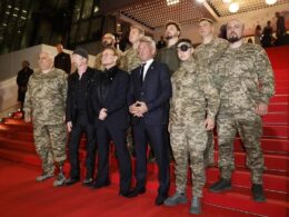 sena penn ukrainian soldiers cannes 2025