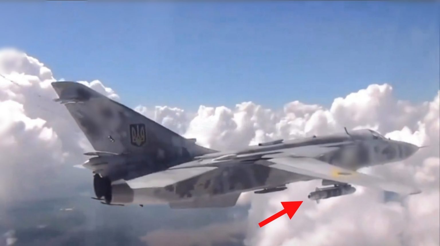 Su-24M bomber of Ukraine’s Air Force with a domestic glide bomb. August 2024. Source: Ukraine’s Air Force via Militarnyi
