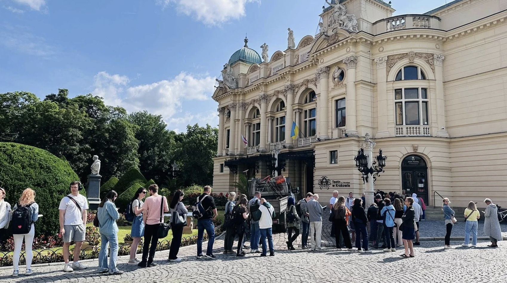 The Juliusz Słowacki Theater in Krakow was forced to move Ukraine solidarity flag inside the building following what officials described as increasing physical attacks and threats of property destruction.