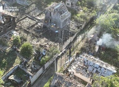 russia launches largest nighttime drone strike war targets dnipro missiles aftermath russia's missile attack zaporizhzhia overnight 1 2025 suspilne moscow targeted ukraine total 479 aerial weapons including 472 drones multiple