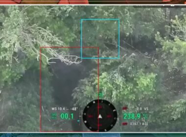 Frontline report: Colombian fighters join Ukraine to dig Russians out of trenches in a brutal forest fight