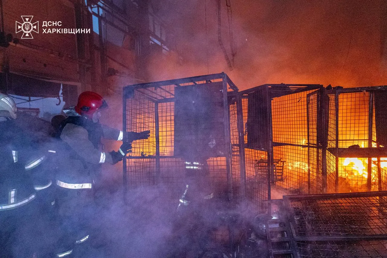 Fire in Balakliia, Kharkiv Oblast, after a Russian drone attack on 3 June 2025. Photo: State Emergency Service.