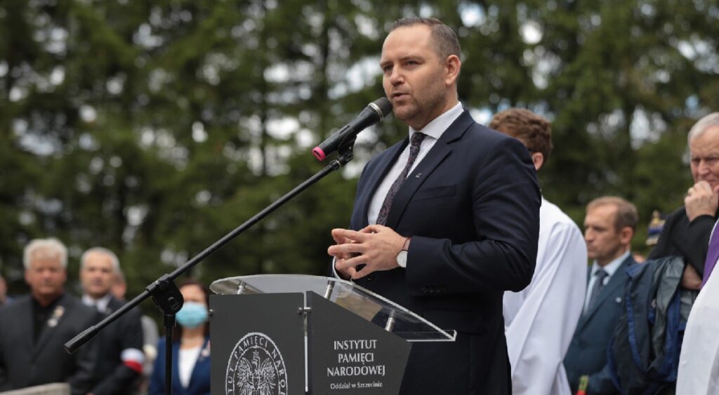 most poles skeptical president-elect nawrocki can maintain ukraine ties poland's karol file twitter/ipn polskie radio mawrocki polish president ukrainophobic putins boy poland 818cab2a-f5a1-420b-8b52-fd4eb15d9664 nationwide poll shows only about one three