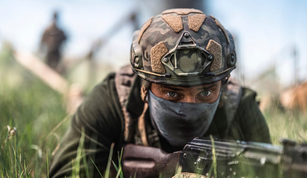 Frontline report: Russia’s elite Spetsnaz walk over their own dead as French ex-commandos hold Kharkiv line