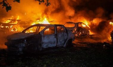 russia’s bombs hit apartment block kramatorsk kill 9-year-old boy moscow keeps targeting civilians cars caught fire parking lot odesa following russian drone attack 22 2025 oblast state emergency service /