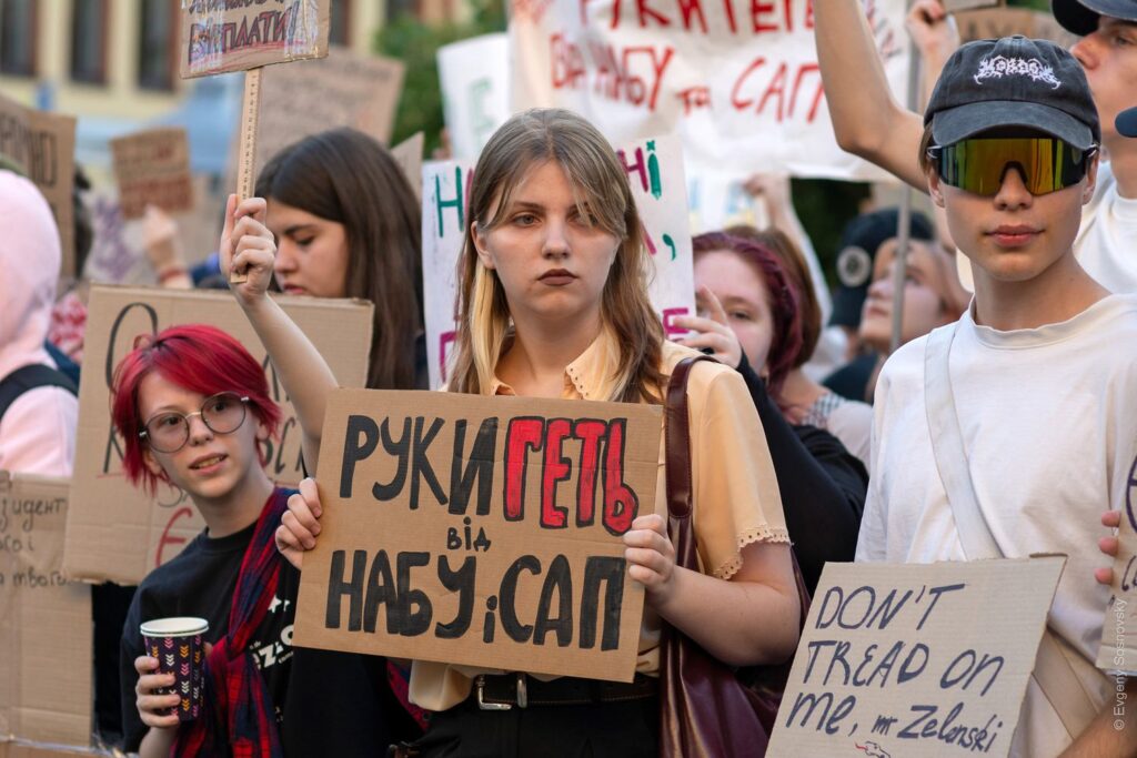 Ukraine protests against corruption NABU SAPO Zelenskyy Kyiv