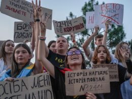 Protests against the gutting of Ukraine's anti-corruption agencies in Vinnytsia