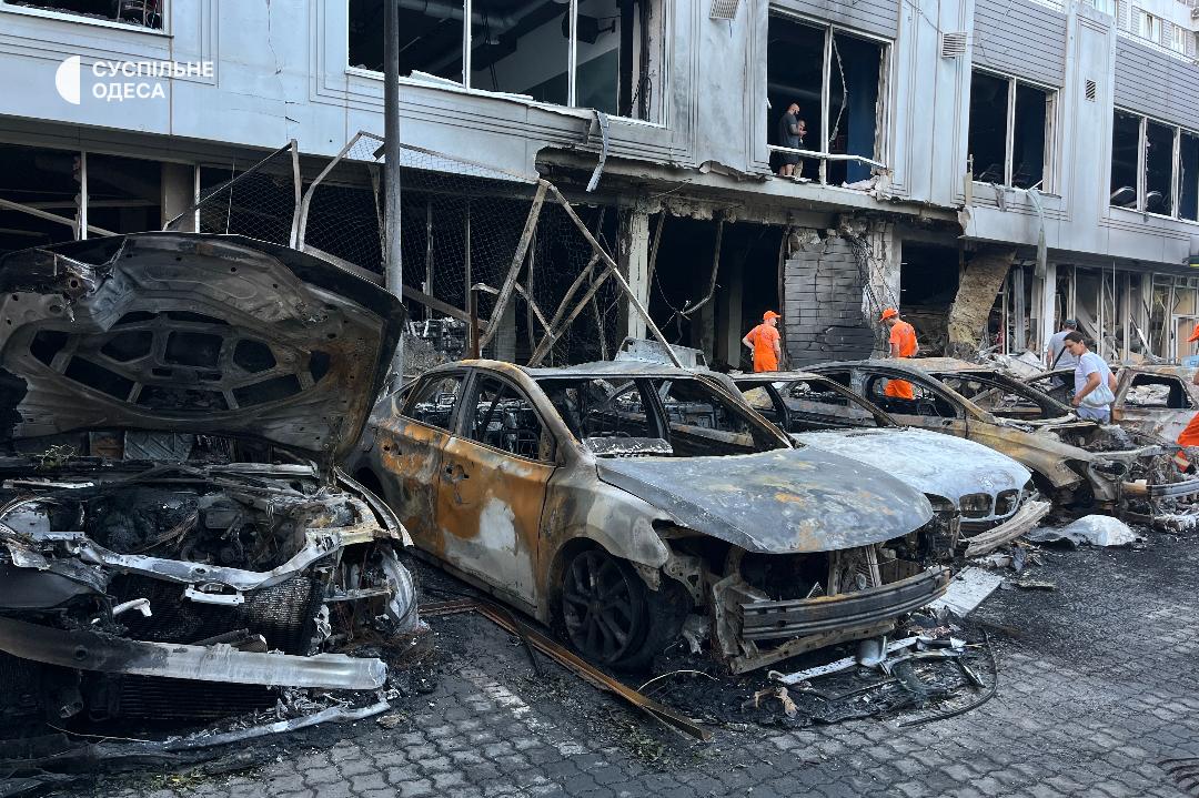 Aftermath of a Russian drone attack on 22 July 2025 in Odesa. Photo: SUspilne Odesa.