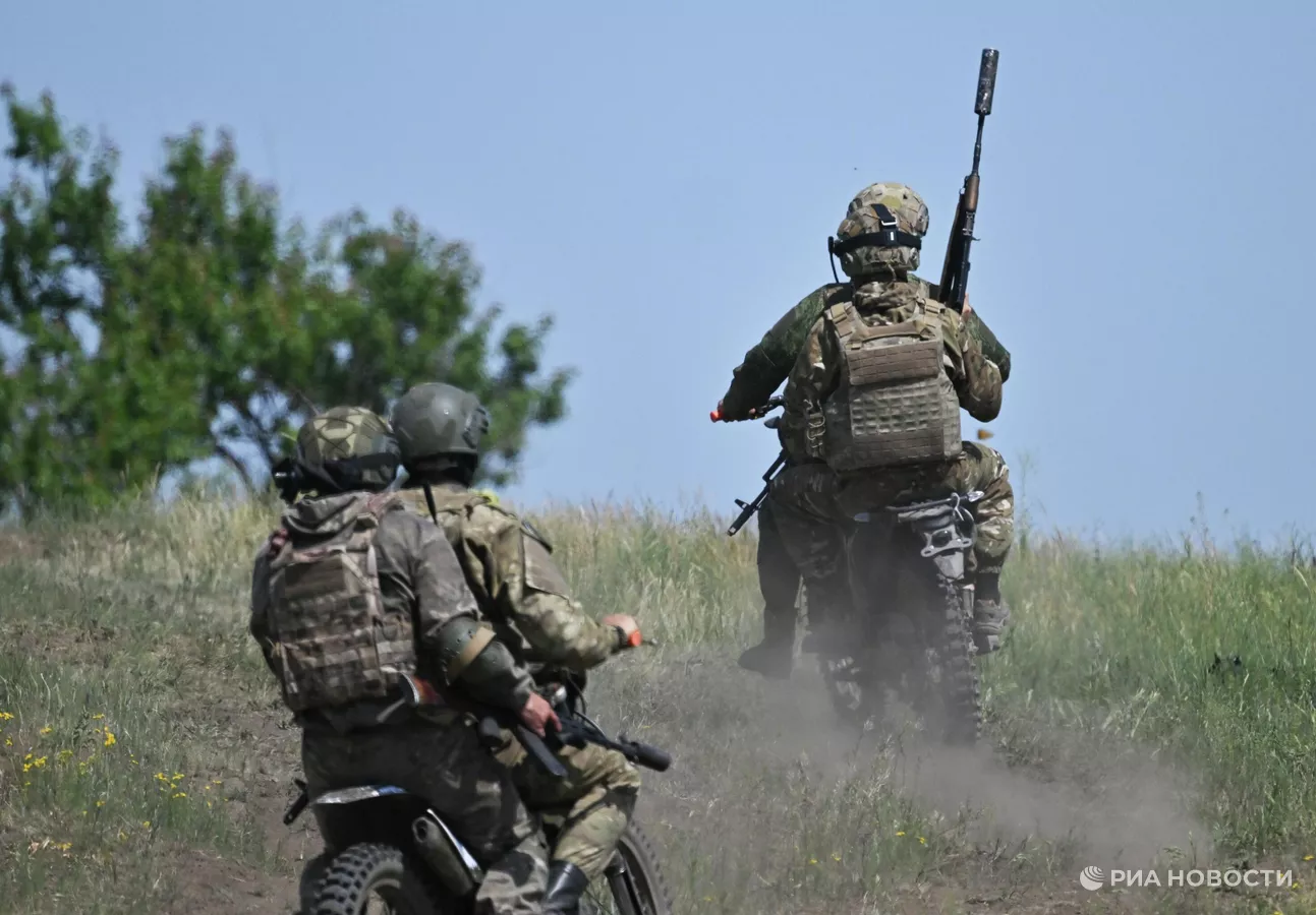 isw real peace talks putin west helps ukraine crush russia russian soldiers motorcycles ria novosti major shift battlefield momentum only lever could move kremlin institute study war (isw) assesses think