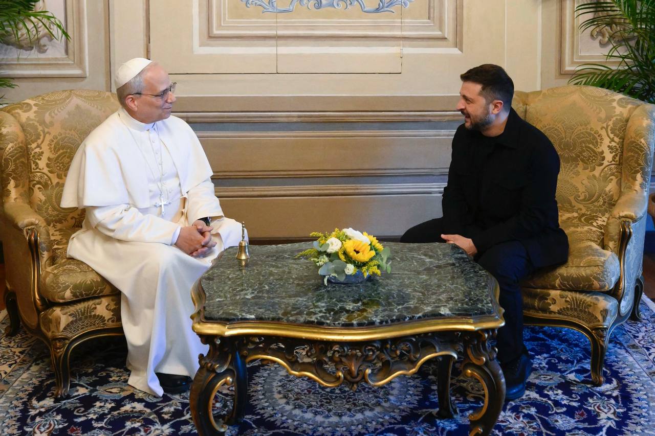 The Pope asked Zelenskyy to hold peace talks at the Vatican—even though Putin already said no