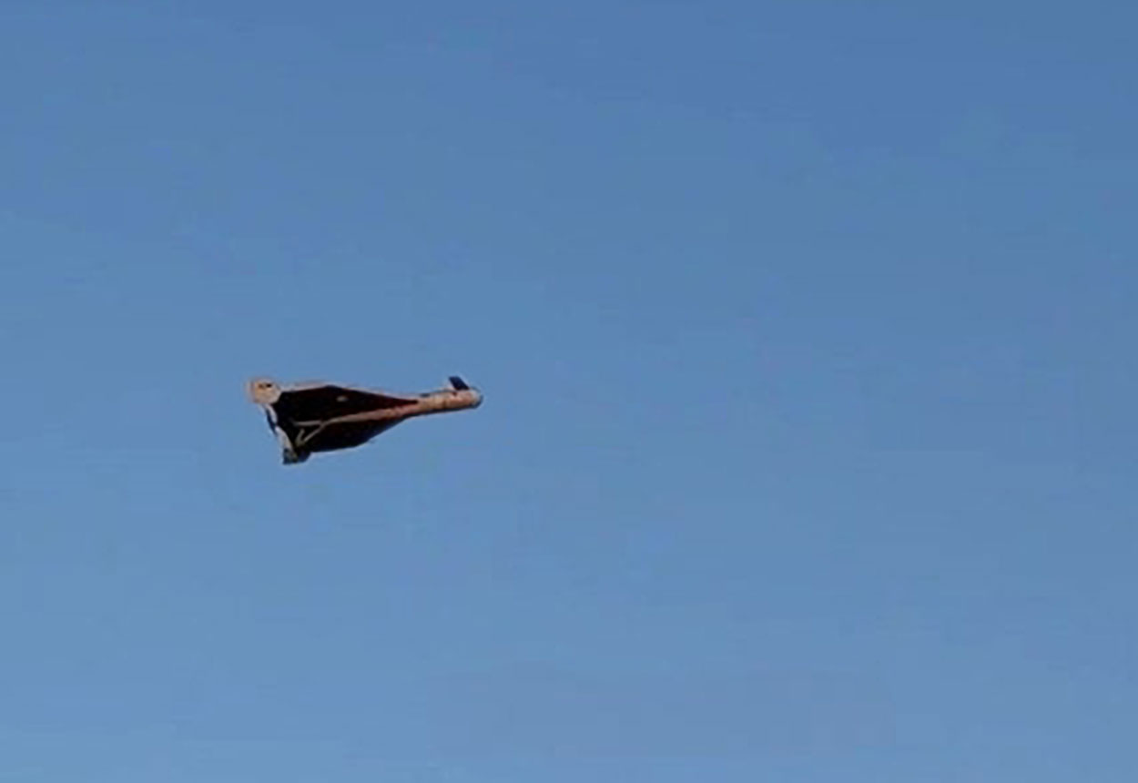 azov electronics plant hit russia's rostov oblast new ukrainian shahed-like drones drone spotted during attack optic-mechanical southern 4 2025 telegram/exilenova+ ukrainian-delta-wing-shahed targeted key russian defense facility city about 200 km