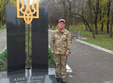 wounded cut off alone ukrainian grenadier spends three days russian positions brings back captive pavlo call sign did sergeant 107th battalion courtesy texty ukrainian-grenadier survived behind returned alive captured soldier