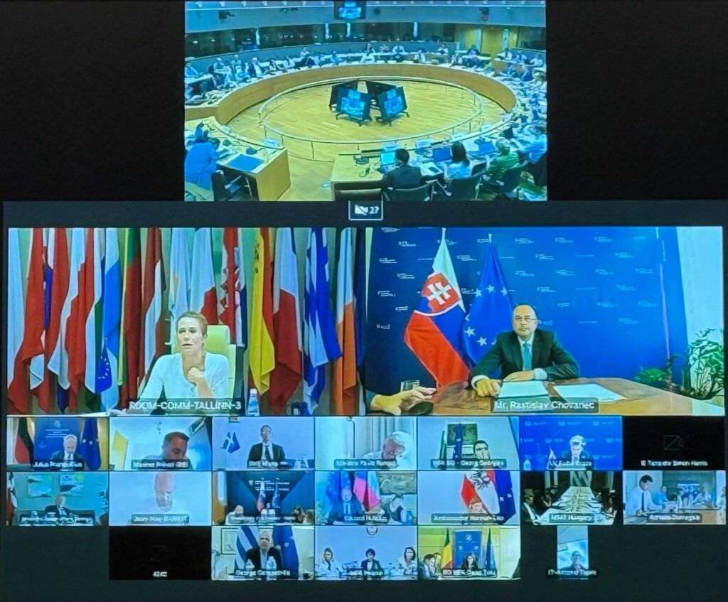 kallas's pre-trump summit warning concessions without ceasefire—and eu's preparing more sanctions meeting eu foreign ministers 11 2025 x/kaja kallas gyfuxhfxuaakhi- policy chief kaja announced plans new against russia france 24