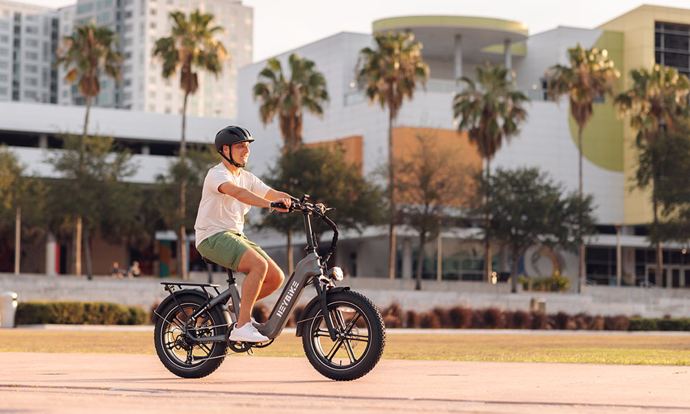 Top 7 Must-Have Gadgets for Modern College Students