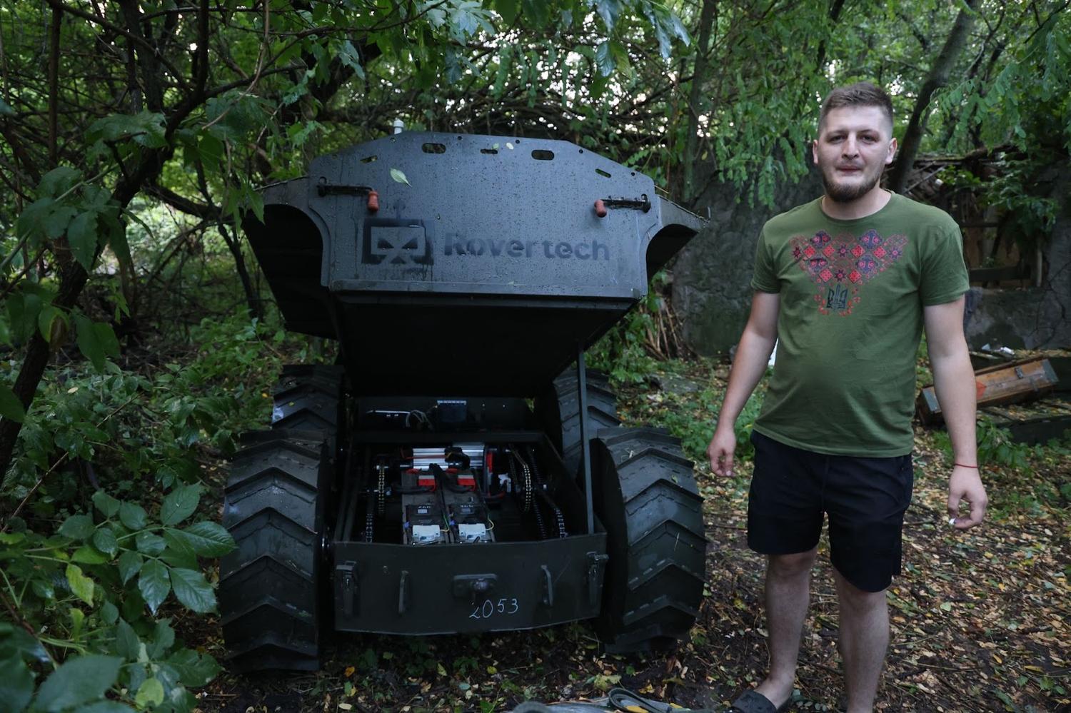 Ukraine war soldiers ground drone