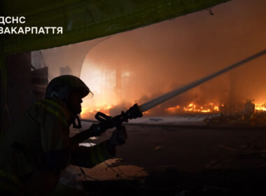 nyt russia targets western-linked assets ukraine block peace efforts firefighting morning 22 2025 flex plant mukachevo zakarpattia oblast after russian missile attack previous day zakarpattia's emergency service deliberately targeting sites