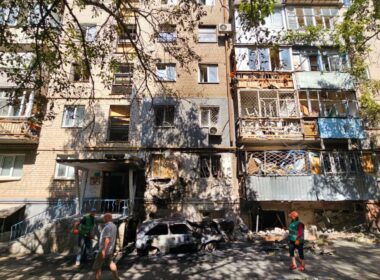 Damaged building in Kherson after Russian drone and artillery strikes on 31 August 2025.