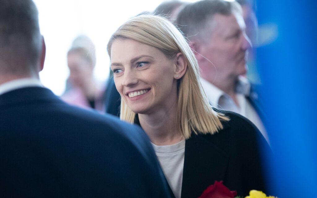 estonian ngo praised ukraine aid now accused €450000 fraud slava ukraini founder manager johanna-maria lehtme siim lõvi /err center criminal case err reports estonia's prosecutor general has charged co-founder (glory