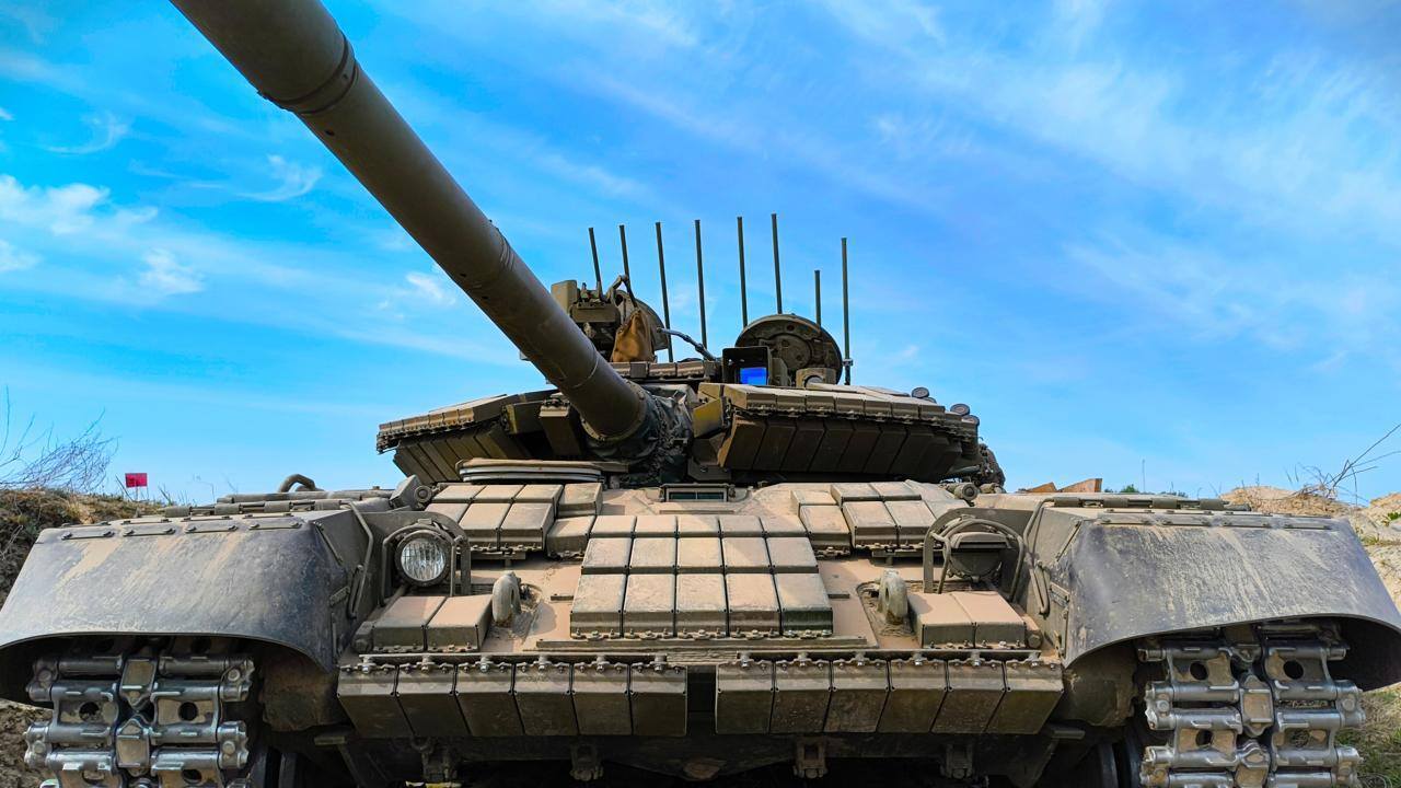 156th Mechanized Brigade T-64.