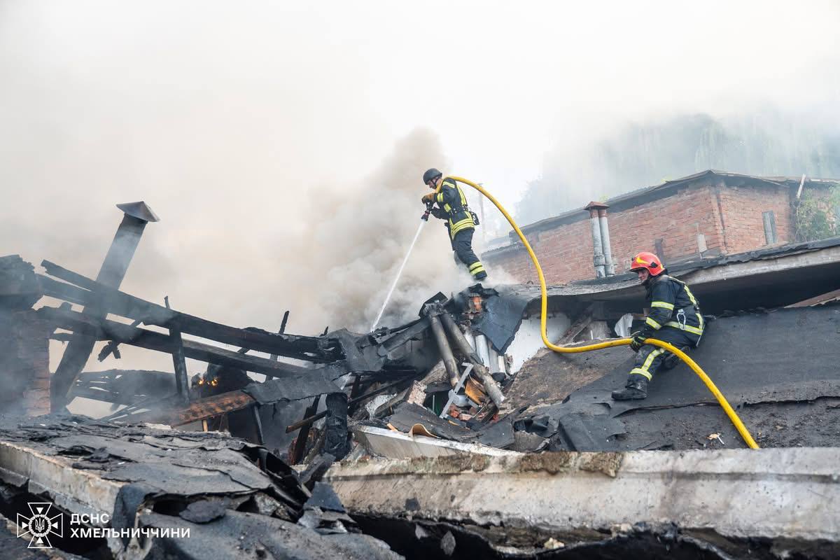 Firefighters battle blazes in Khmelnytskyi following Russia's overnight drone attack on 3 September, which destroyed ten garages and set five others ablaze in Ukraine's western region