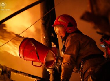 Unspecified infrastructure facilities in Kirovohrad and Cherkasy oblasts sustained hits from the drone and missile Russian barrage on the night of 17 September.