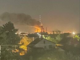ft american intelligence helped ukraine attack over dozen key russian oil refineries since midsummer · post fire rises ilsky refinery following ukrainian drone strike 7 2025 telegram/supernova+ krasnodar krai news