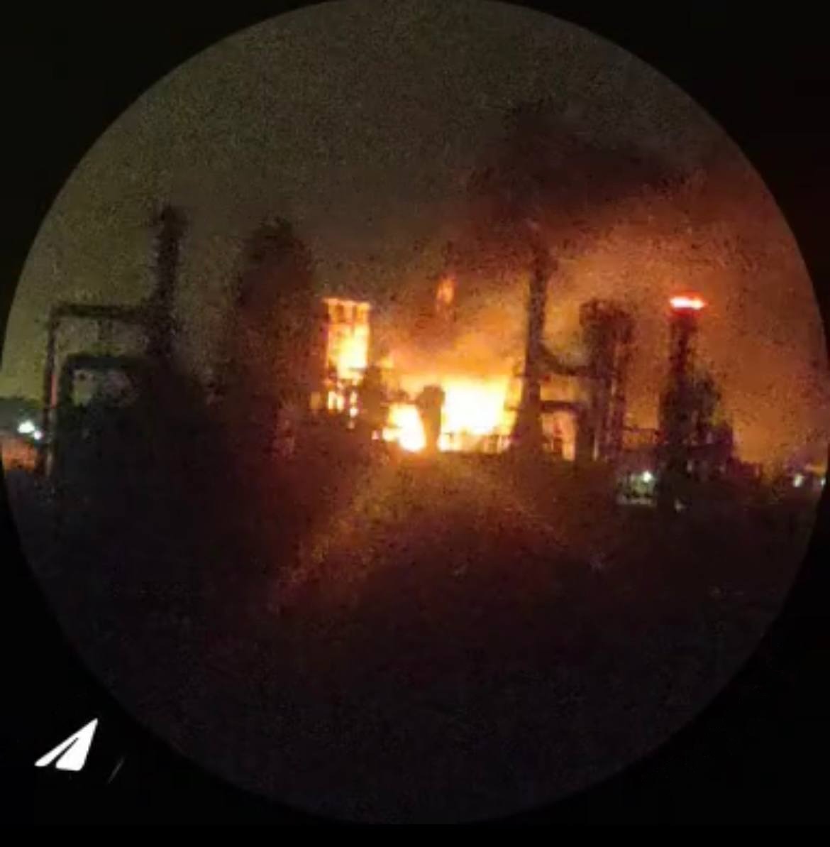 Fire at the Afipsky oil refinery overnight on 26 September 2025. Screenshot from Telegram video published by Exilenova+.
