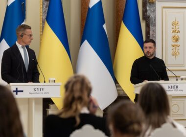 President Zelenskyy speaking at a press conference in Kyiv with Finnish President Alexander Stubb, addressing the Poland drone strike and air defense support.
