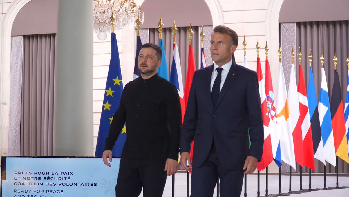 30 leaders gather paris back ukraine — all eyes trump’s missing guarantees president volodymyr zelenskyy emmanuel macron france ahead meeting coalition willing 4 2025 zele-macron ukraine’s allies met discuss security