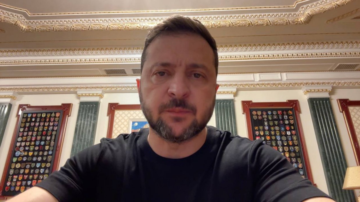 russia once sold fuel world—now it’s scrambling buy gasoline belarus china zelenskyy says ukrainian president volodymyr during evening address 3 2025 presidentgovua 1e920022939553c55f5f346ae186f5db_1759513714_extra_large ukraine’s putin’s war has turned “gas‑station country”