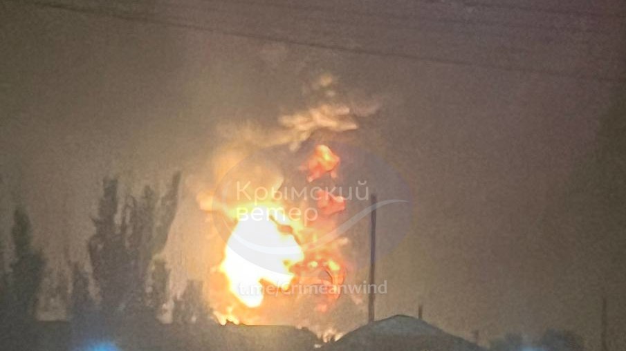 Fire at the oil terminal in Feodosia, occupied Crimea, on the night of 6 October.