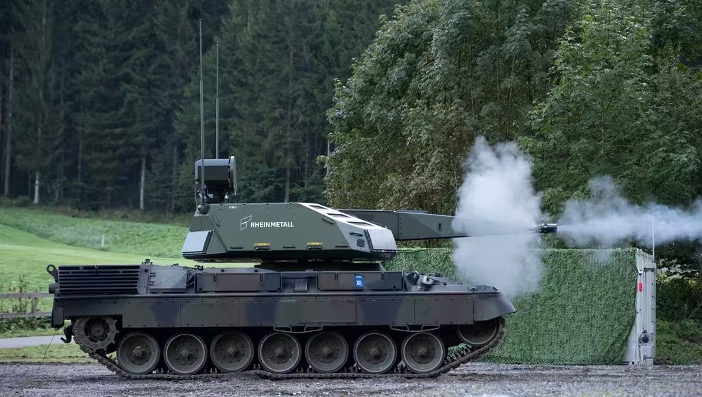 germany’s rheinmetall supply skyranger 35 anti-air systems leopard 1 tanks ukraine eu-funded deal · post air defense system mounted chassis 2025-10-10-rheinmetall-skyranger news ukrainian reports