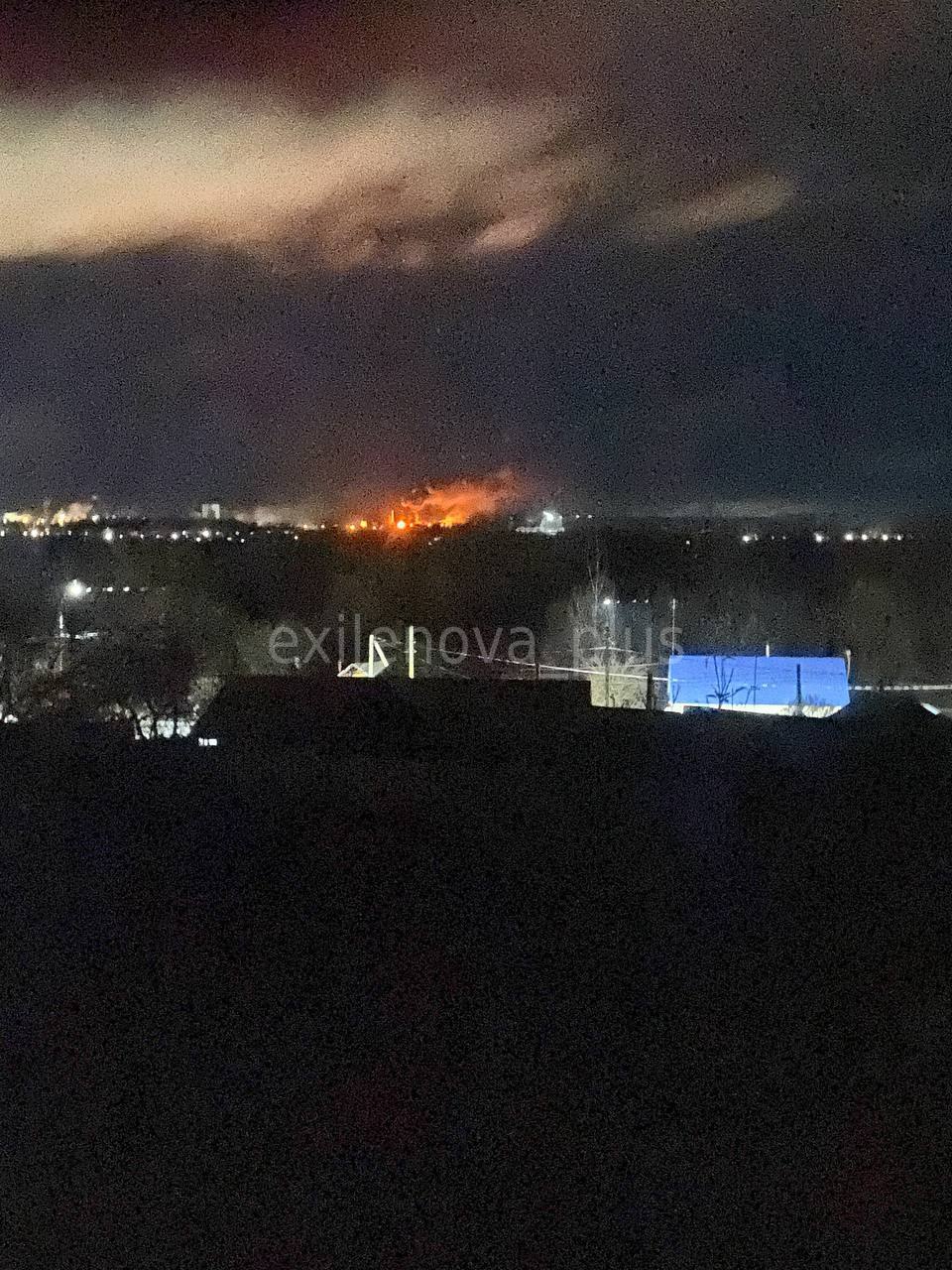 Fire visible at the NS-Oil refinery in Novospasskoye settlement, Ulyanovsk Oblast, Russia, on the night of 29 October 2025, following reported drone strikes on the facility.