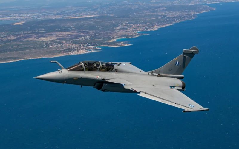 dassault says it’s ready send rafales ukraine — kyiv asks · post rafale fighter jet aviation da00044906_s french aircraft manufacturer has confirmed deliver jets requests le journal du dimanche reports