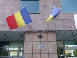 Romanian and Ukrainian flags.
