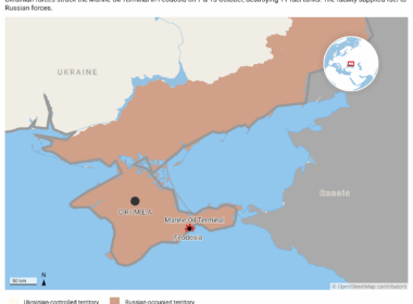 ZSGUG-ukraine-strikes-oil-terminal-in-russian-occupied-crimea (1)
