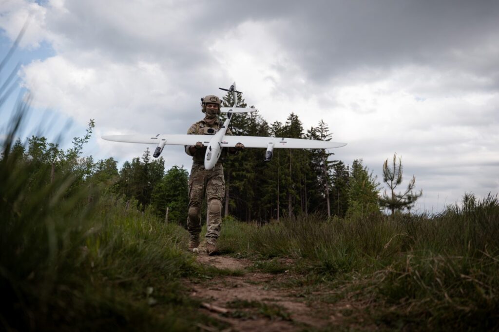 spiegel german drone tech meets ukraine’s frontline reality — battlefield feedback rewrites blueprints ukrainian soldier carrying german-made vector soldier-carrying-drone-1024x683 only months russia's full-scale invasion 2022 reconnaissance helped ukraine destroy russian