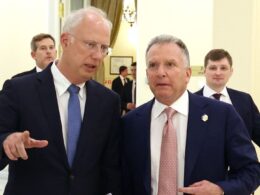 trump team meets top putin envoy three days miami — drafts secret ukraine peace deal axios says · post kirill dmitriev (left) steve witkoff (right) saint petersburg russia 2025 ria