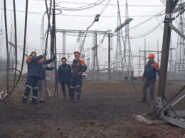 Repair workers at a Ukrainian energy site damaged after a Russian attack. Screenshot from video: Ukrainian Ministry of Energy